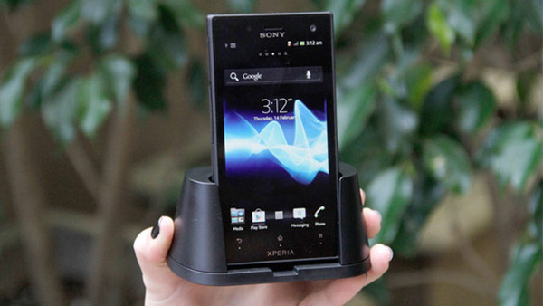 thay-man-hinh-sony-xperia-acro-2