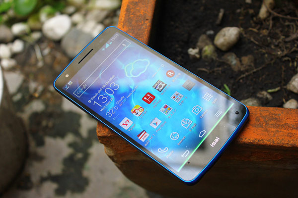 thay-man-hinh-lg-isai-1