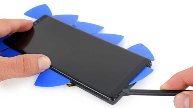 thay-mat-kinh-cam-ung-samsung-note-8