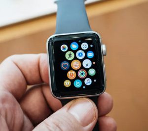 Thay màn hình Apple Watch SE