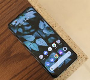 Thay màn hình Realme C17