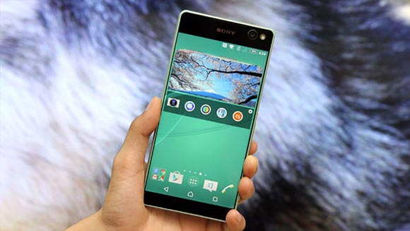 thay-mat-kinh-cam-ung-sony-xperia-C6-1
