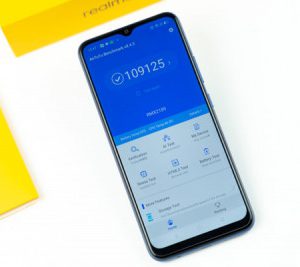 Thay ép kính Realme C12