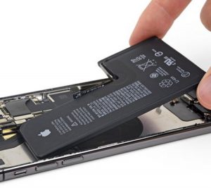 Thay pin iPhone Xs, Xs Max