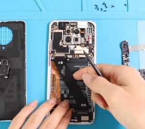 Thay pin Poco F2 Pro