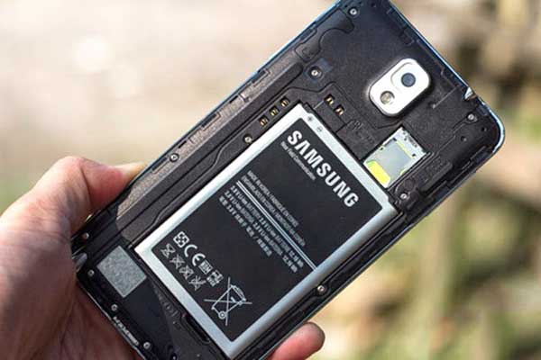 thay-pin-samsung-galaxy-note-3-1