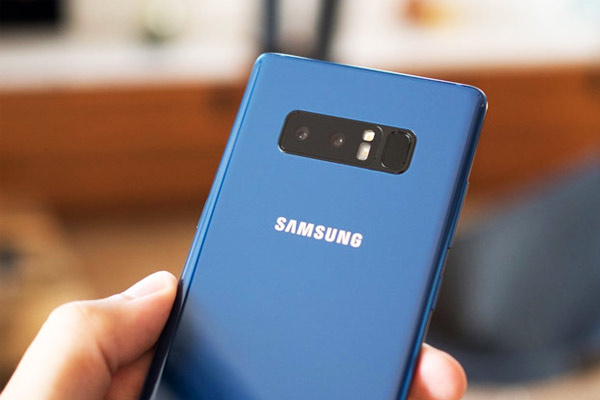 thay-vo-samsung-galayx-note-8-1 thay-vo-samsung-note-8-1