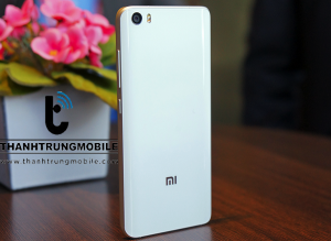 thay-vo-xiaomi-mi5-2-1 thay vo xiaomi mi5