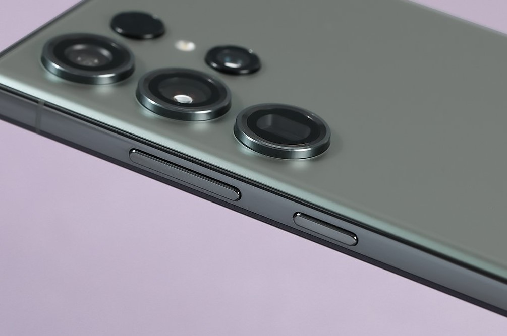 s23-ultra-co-ho-tro-the-nho-khong-2