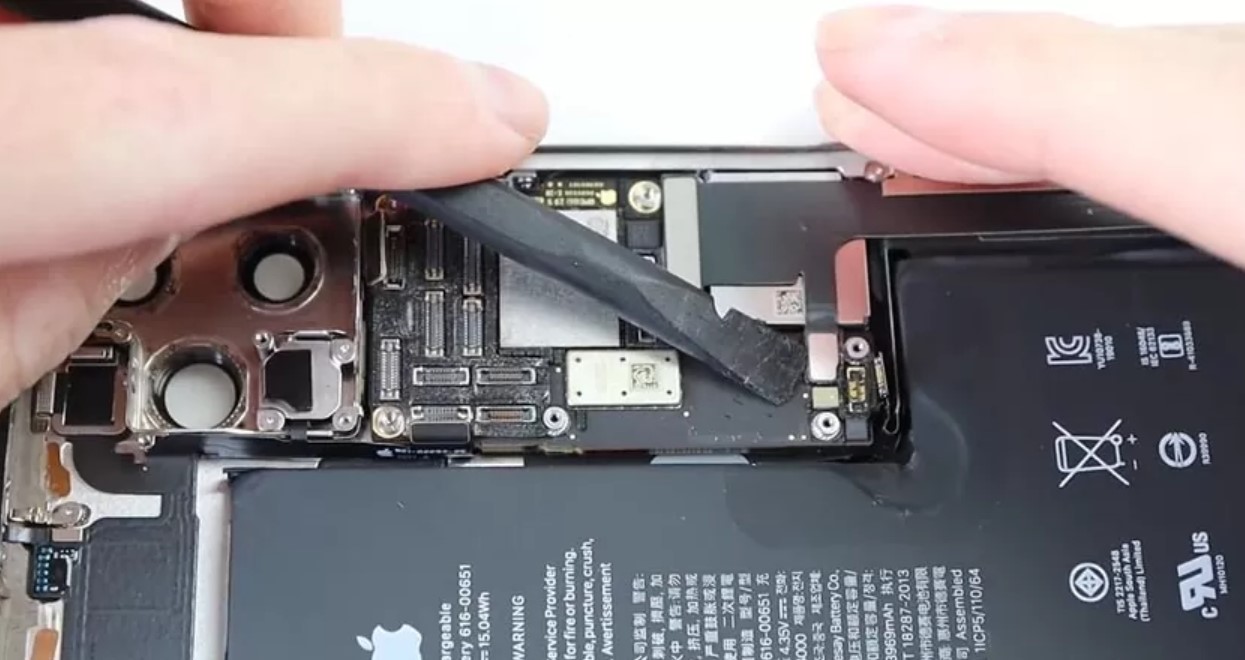 thay-ic-nguon-iphone-tai-da-nang-5